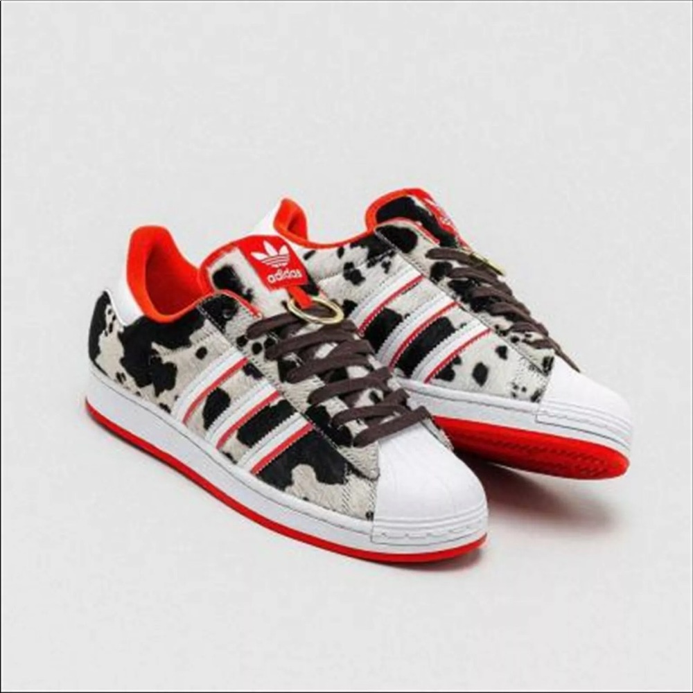 Adidas Superstar